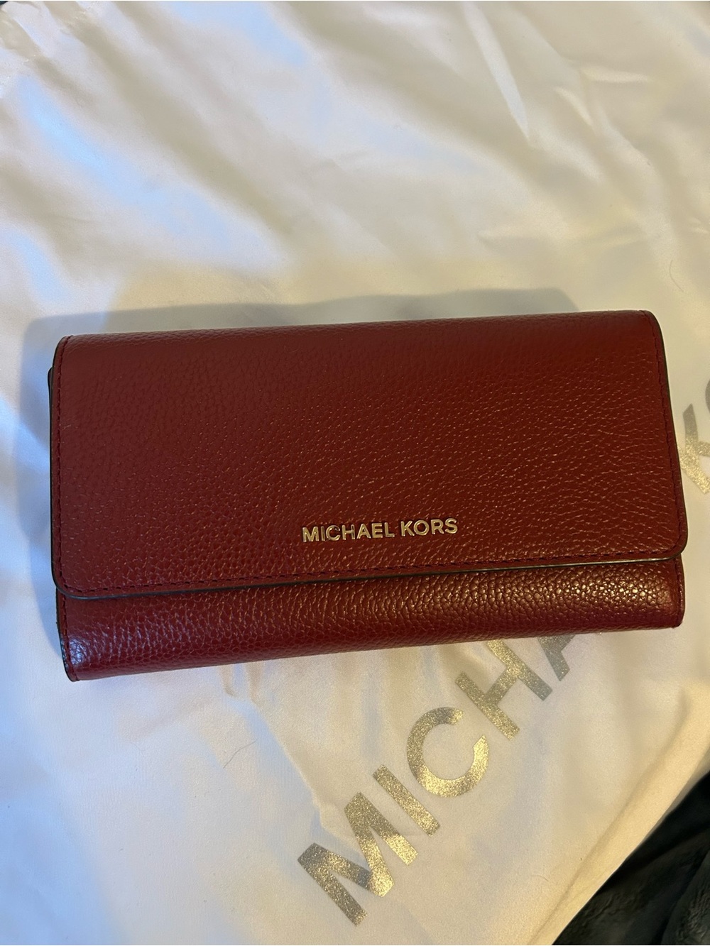 Michael Kors Nouveau Hamilton Large Bag in color Barolo with matching wallet - Picture 10 of 12